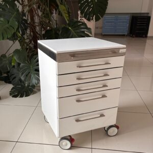 Cod.07- Servomobile Bianco Edarredo