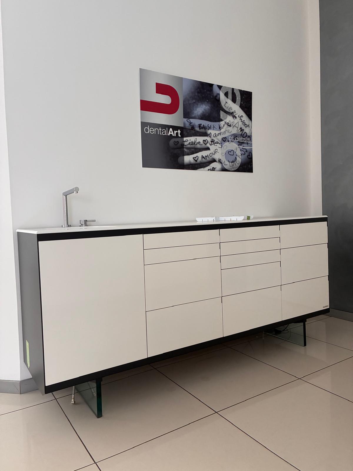 Cod.05- Composizione TAO LED Dentalart